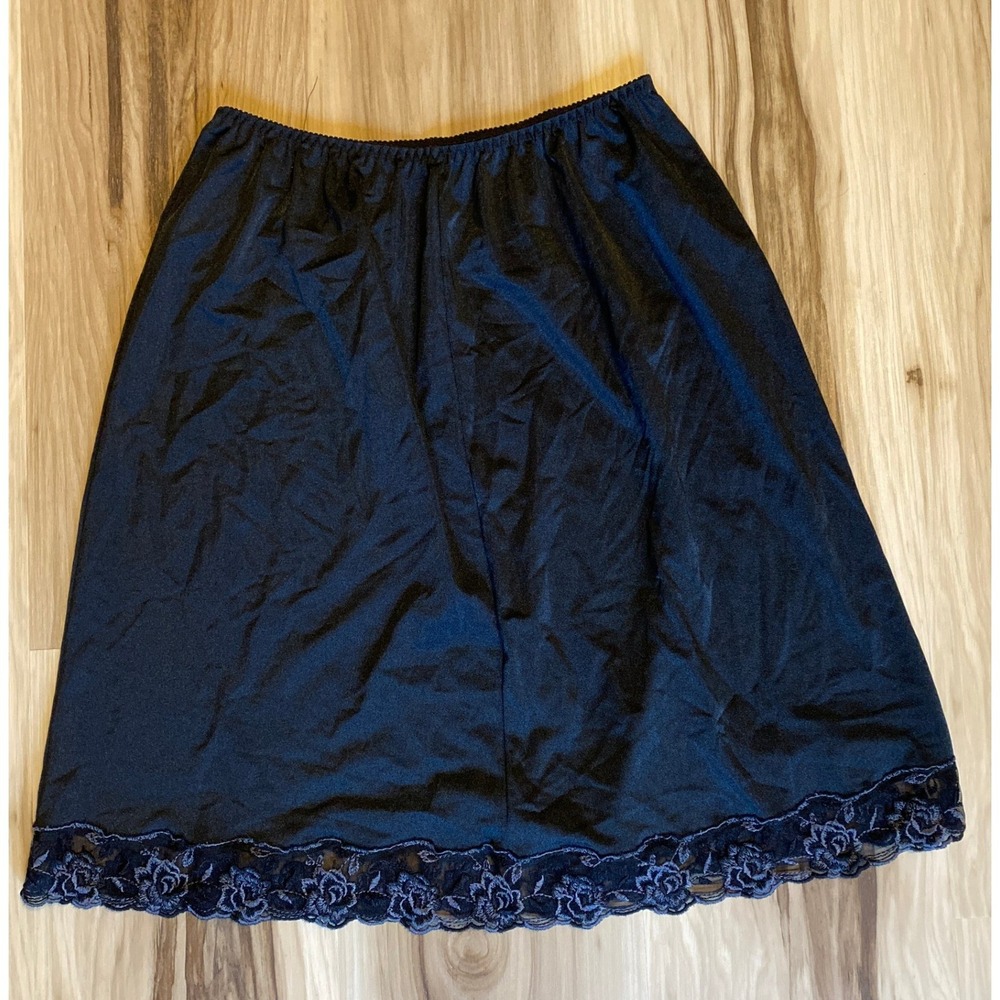 Lecien Black Half Slip Floral Lace Trim Elastic Waist Skirt Size L-50 Med